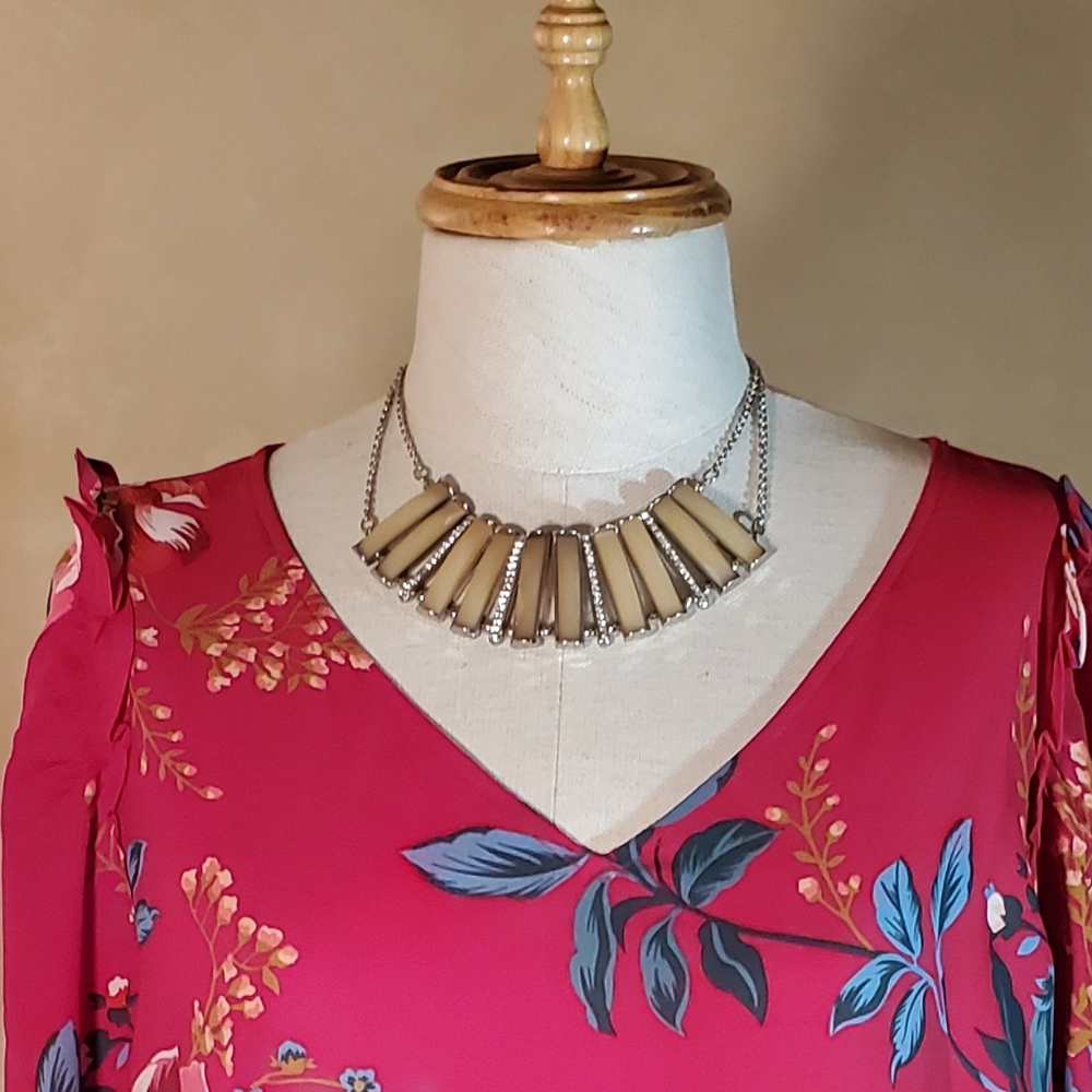 Statement necklace - rhinestones and cream jewels